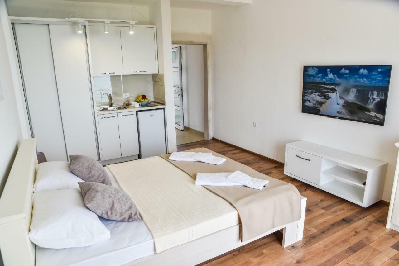 Apartments Blue Heaven Улцинь Экстерьер фото
